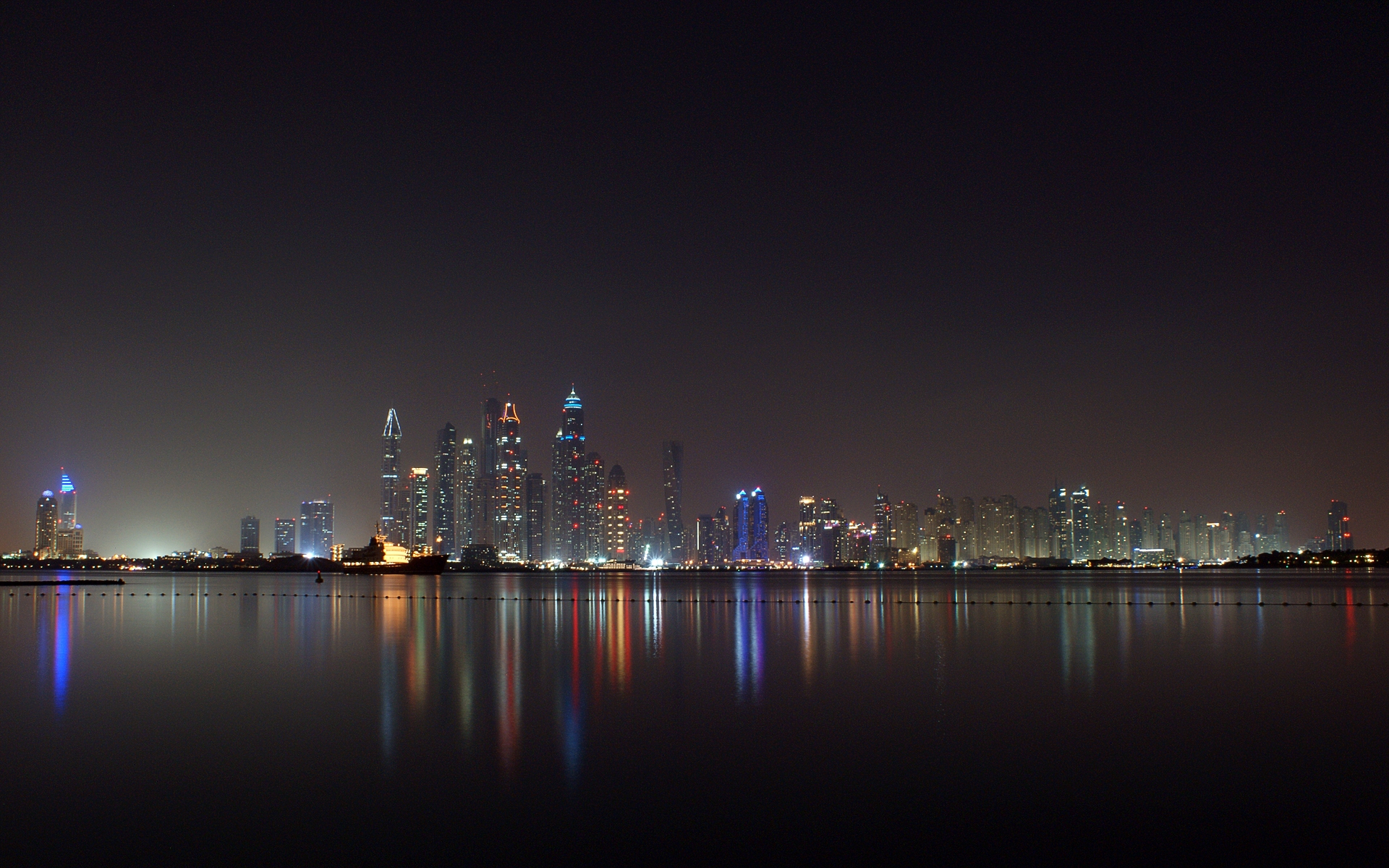 Dubai At Night (Oceana Beach)