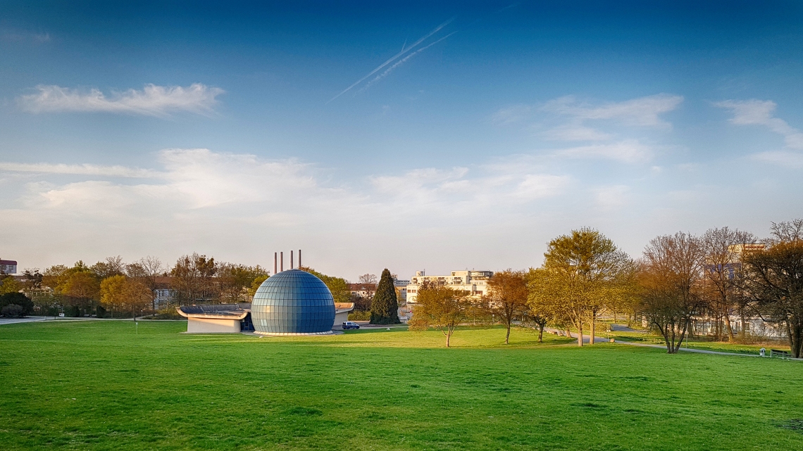 Planetarium Wolfsburg (HDR)